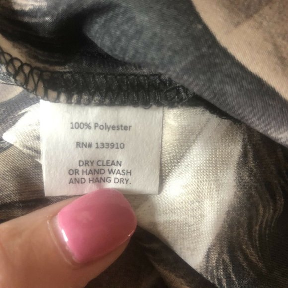 SHOW ME YOUR MUMU Cold Shoulder Long Sleeve Tunic - Picture 8 of 9